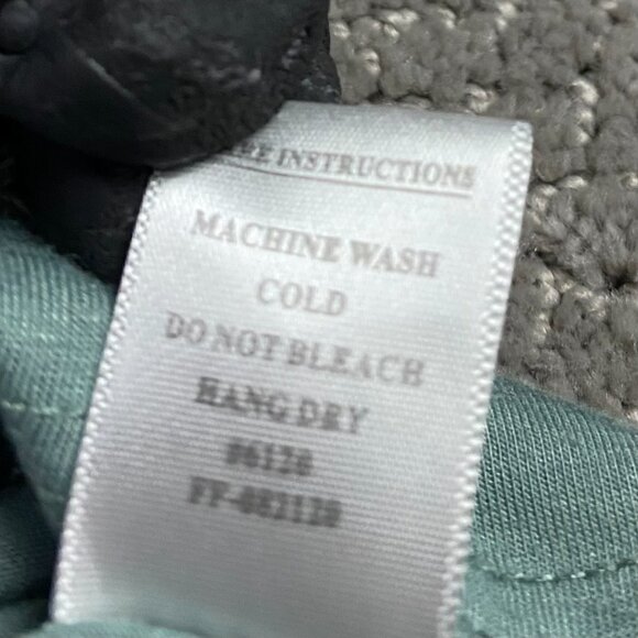 Free Fly Hoodie Men's Large Green Bamboo Shade Performance Lightweight Fishing - Picture 7 of 10